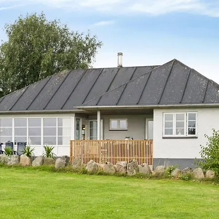 Feriehus Tæt På Vandet På Skønne Als *
